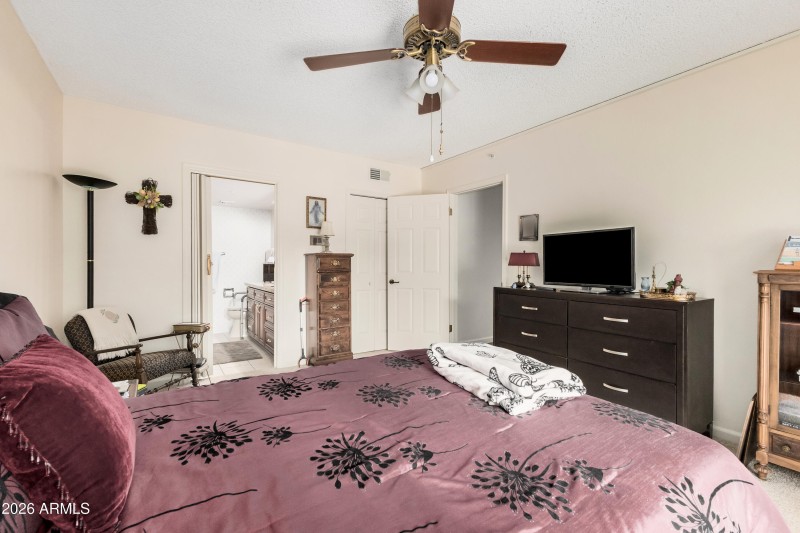 C103_Primary_Bedroom3