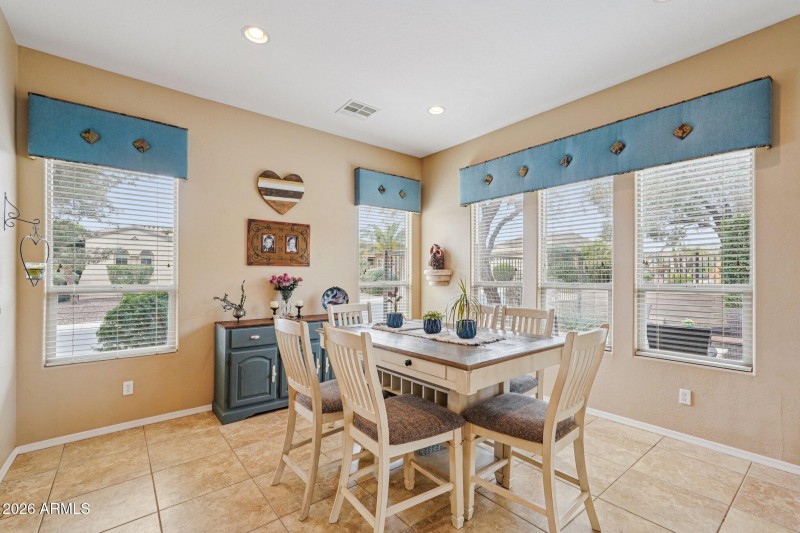 12-web-or-mls-N 130th Dr-S1202-012