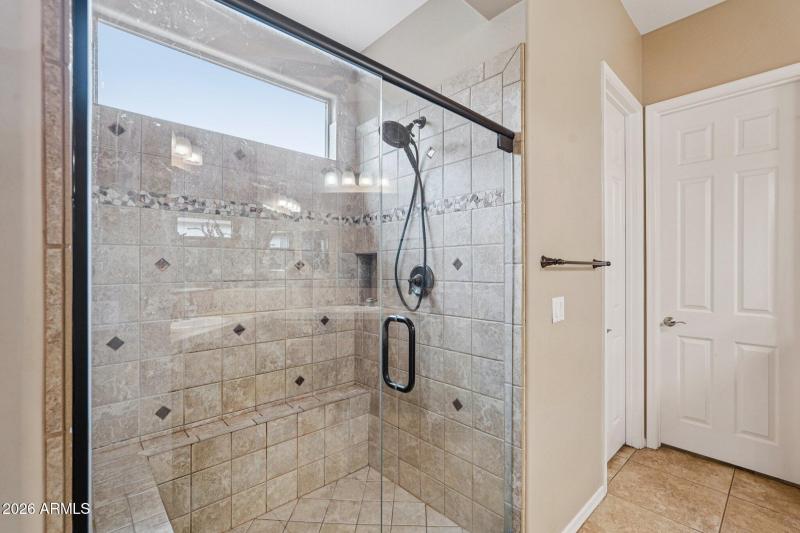 26-web-or-mls-N 130th Dr-S1202-026