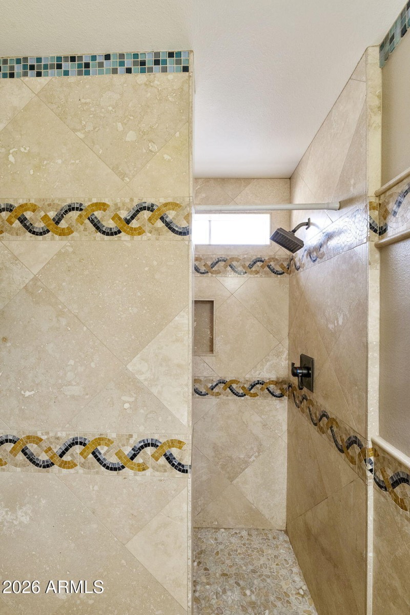 21-web-or-mls-DLB_6481