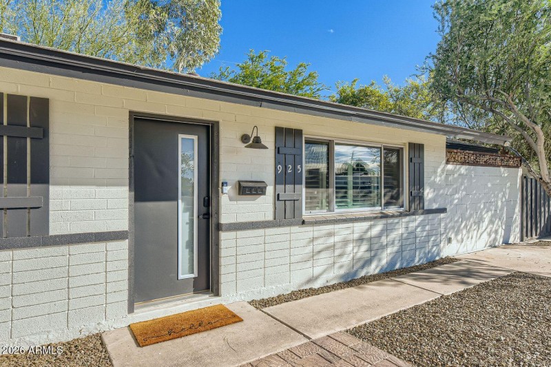 925 79th Street - Web Quality - 004 - 04