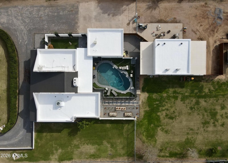 637B0748-E4AB-4C3F-87E0-AD633E9F18D6_1_2