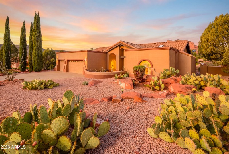 86 Ridge Rock Sunsets-2