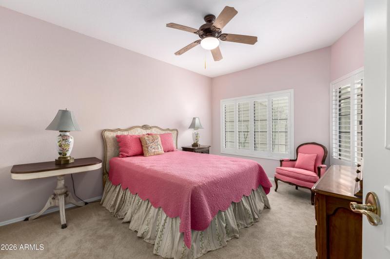 SUN 23 - GUEST BEDROOM - 1