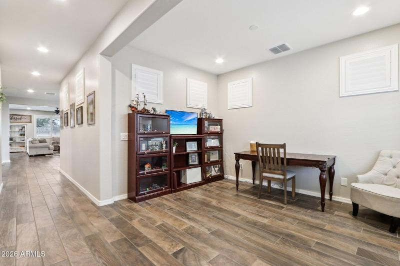 20-web-or-mls-E Wisteria Dr-S1202-020