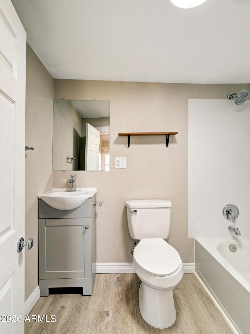 Copy of 12-820 S 15th Ave-12