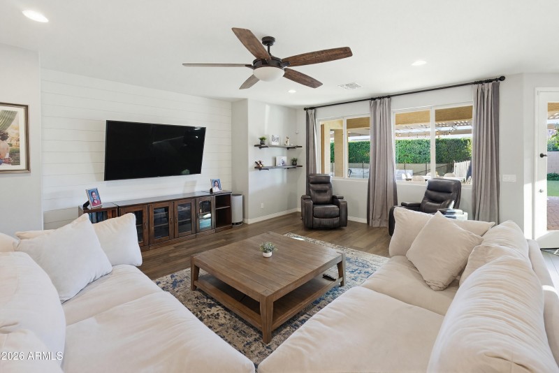 10015 W Villa Hermosa-17