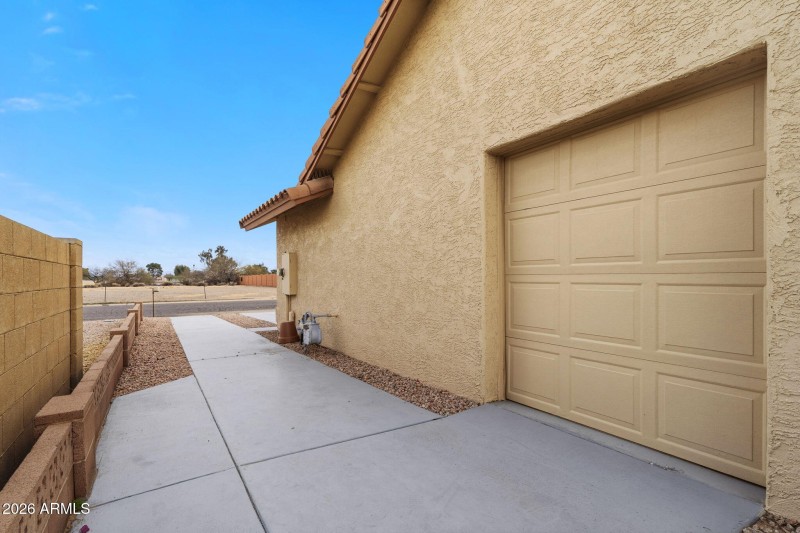 003___14234 S Country Club