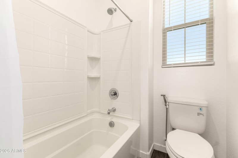 Guest Bath#2 upstairs -Jack and Jill.