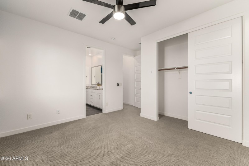 GuestBR#3 upstairs -Jack and Jill.