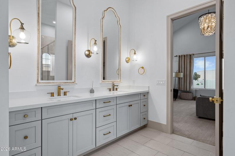 18212 E Navajo Dr-34