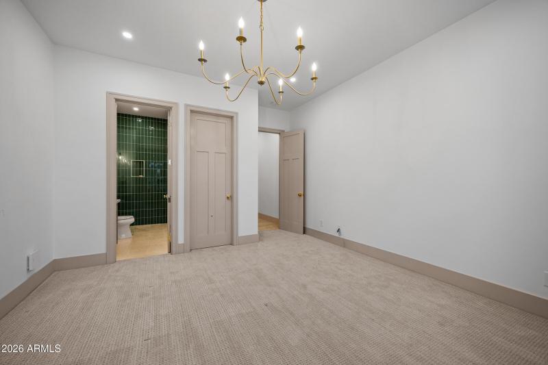 18212 E Navajo Dr-48