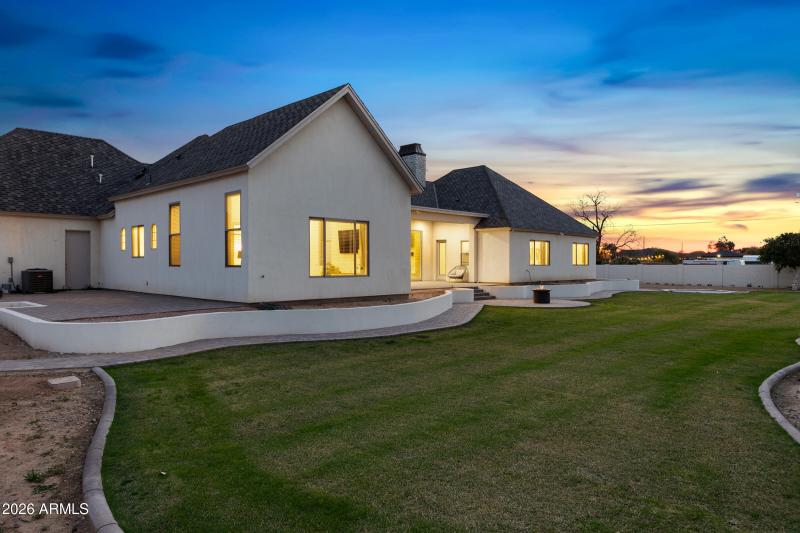 18212 E Navajo Dr-74