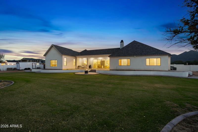 18212 E Navajo Dr-76