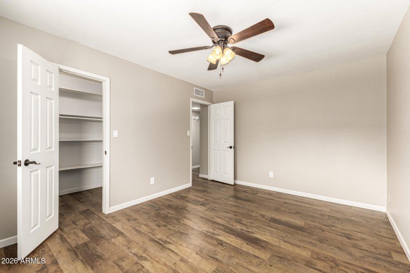 Closet with lots of room