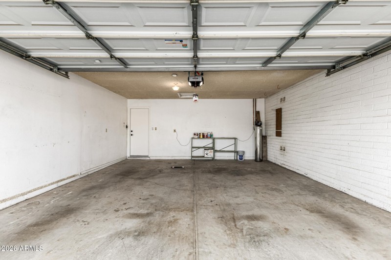 Spacious garage
