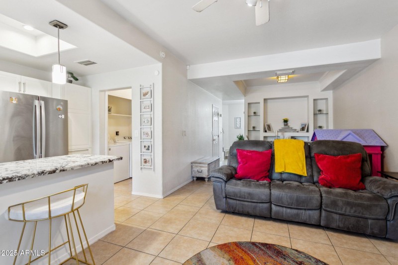 7-web-or-mls-170-e-guadalupe-rd-unit-152