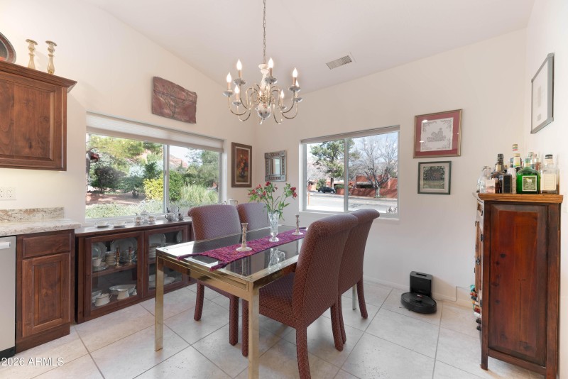 100_Rain_Trail_Rd-14