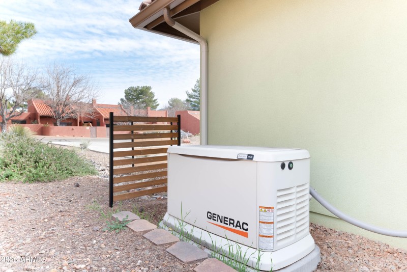 100_Rain_Trail_Rd-33