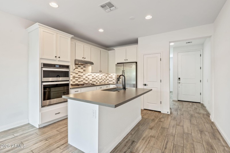 4-web-or-mls-DSC_2004