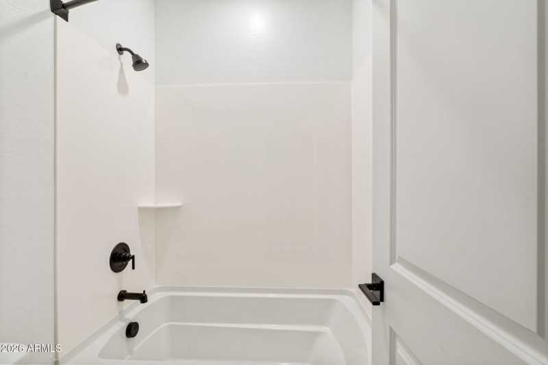 27-web-or-mls-DSC_2027