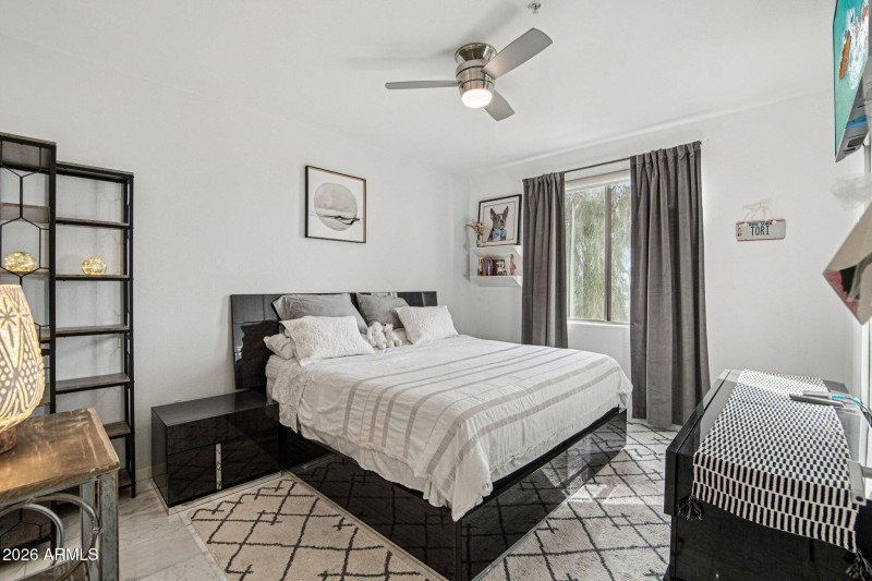 19-web-or-mls-N Central Ave 123-S1302-01