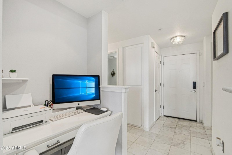 22-web-or-mls-N Central Ave 123-S1302-02