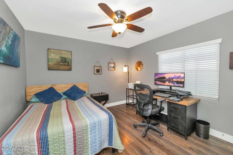 915 W Glenrosa-024-040-1500x1000