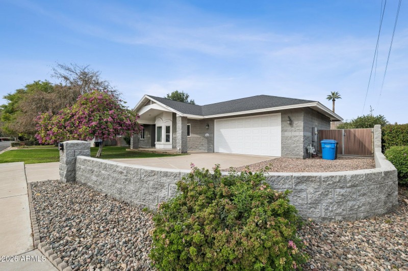 3-web-or-mls-702-w-why-worry-ln