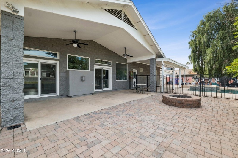 61-web-or-mls-702-w-why-worry-ln