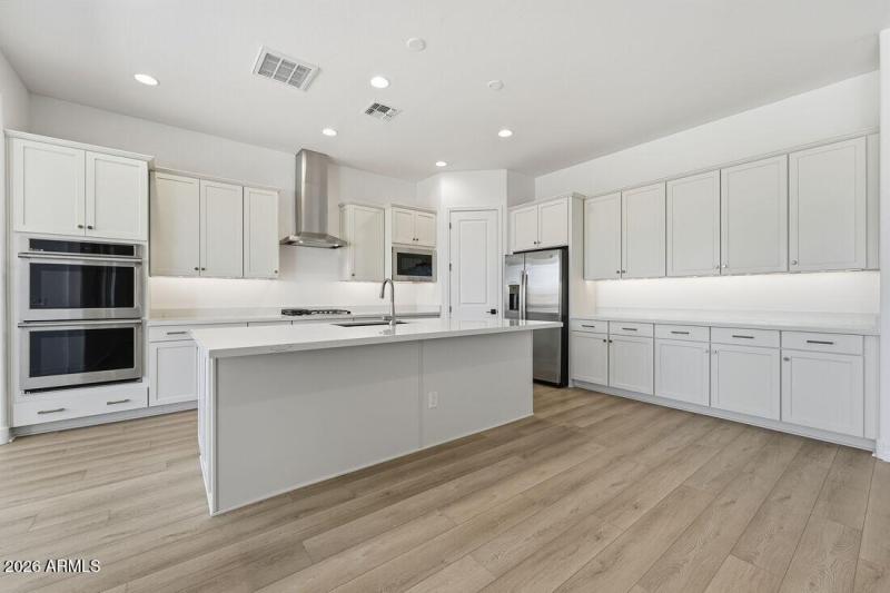 hj-az-phoenix-legado-landmark-cambridge-