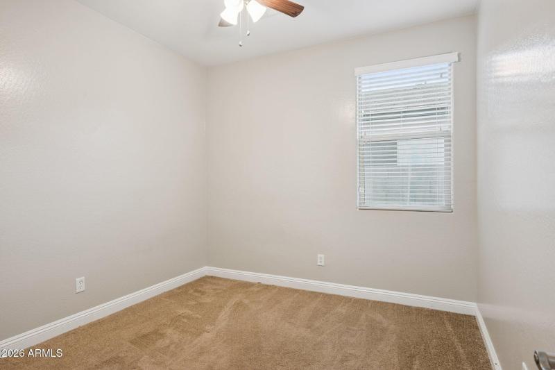 22-web-or-mls-1656-w-loemann-dr