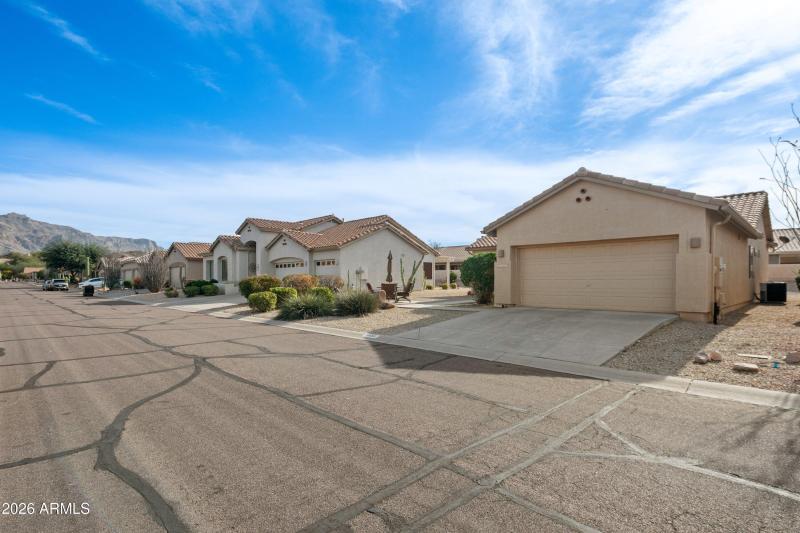 08-5555-S-Indigo-Drive-8