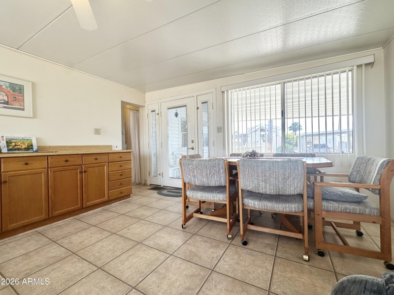 PERFECT FOR ENTERTAINING