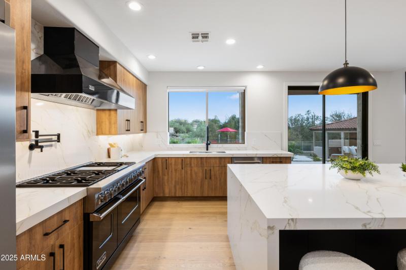 27589 N 61st Pl---42