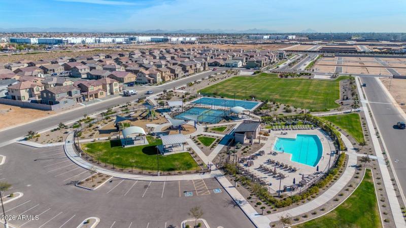 10223 W Piccadilly Rd, Avondale