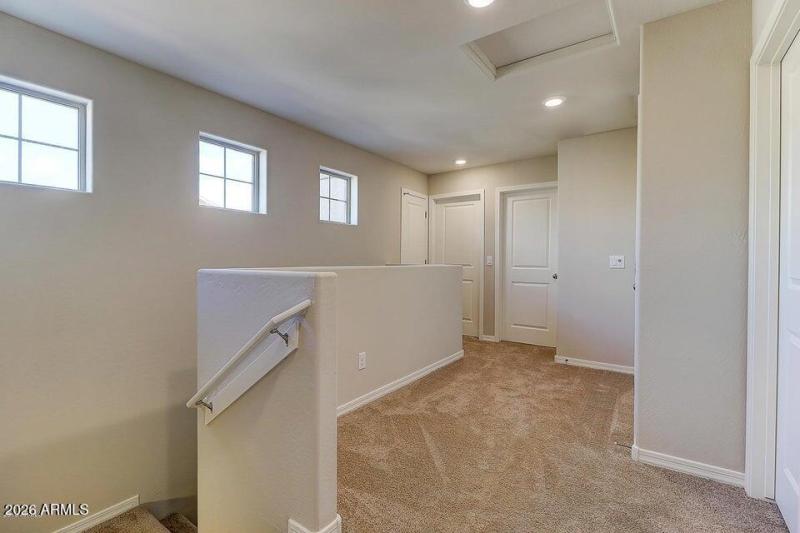 20190823221302555054000000-o