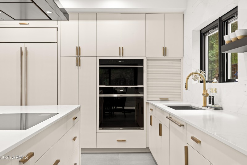 KITCHEN CABINETRY