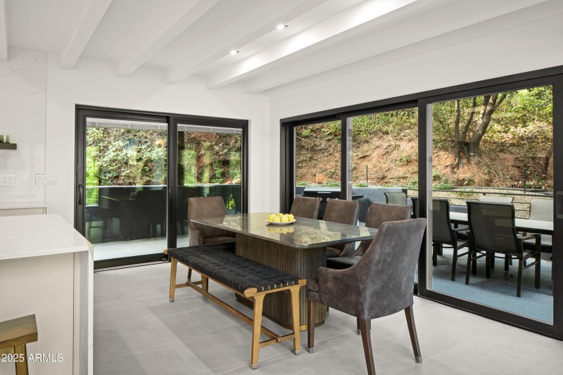 INDOOR OUTDOOR DINING SPACES