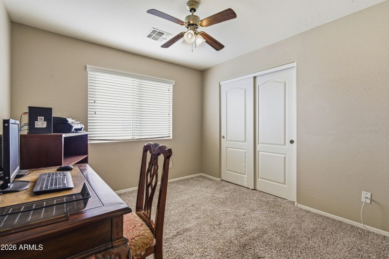 35834 W Cartegna Ln-27