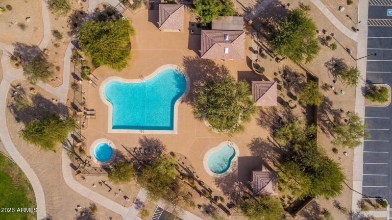 Las Sendas Amenities