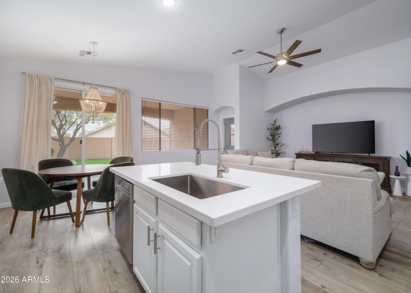 2215_W_ViaCaballoBlanco_Images-32