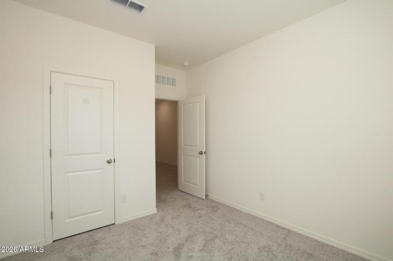 c1b801b8-0fbf-4590-b894-536e2a527e19