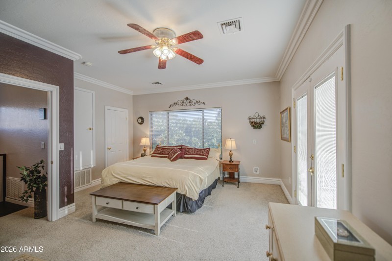 83 Guest Suite Bedroom