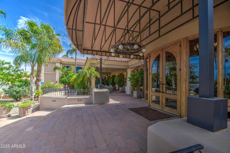 105 Val Vista Lakes Clubhouse Back Patio