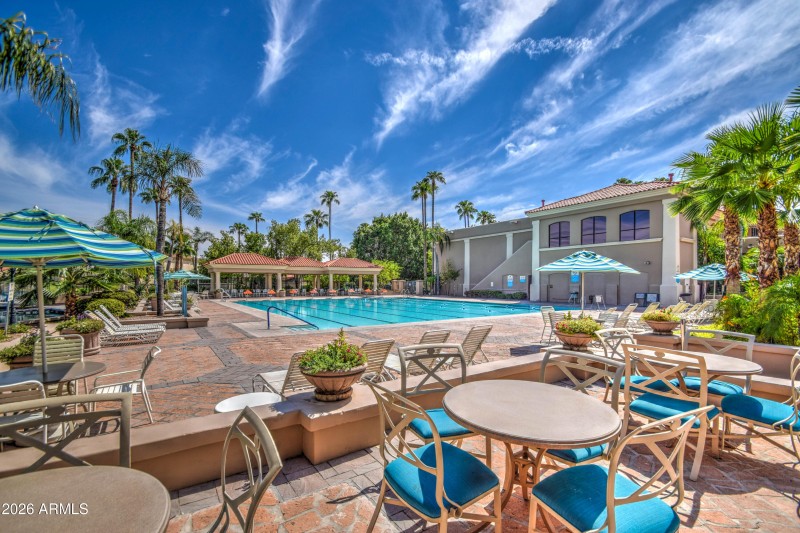 140 VVL Heated Lap Pool