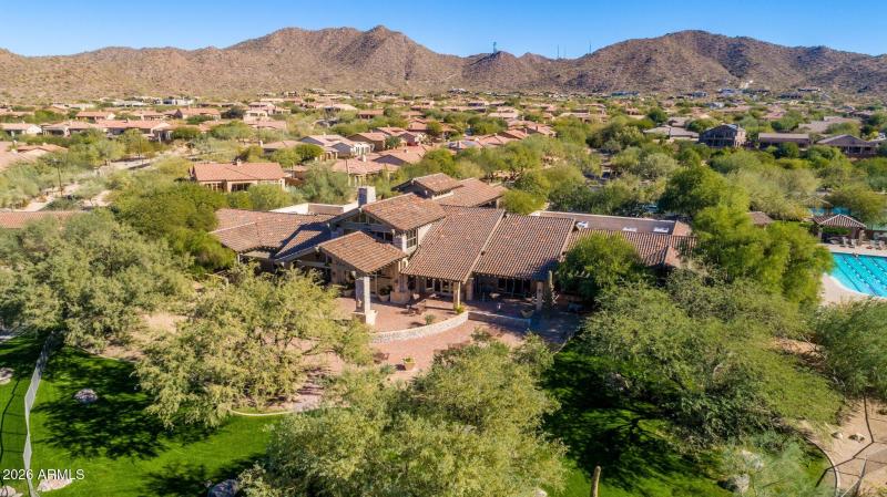 Las Sendas Community