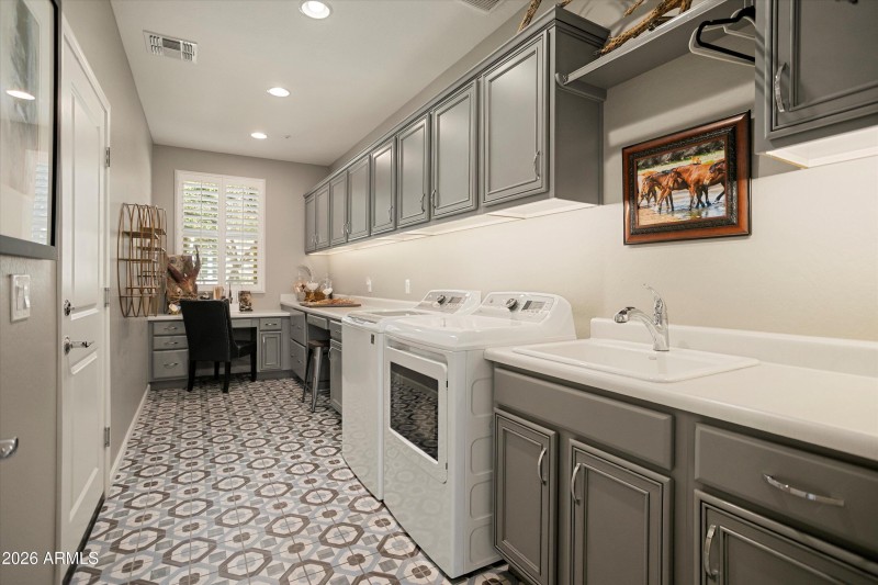 SOUGHT-AFTER SMART SPACE