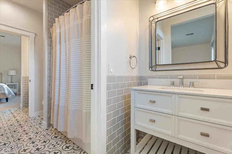 Jack & Jill Bathroom 2