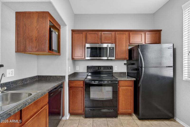 10-web-or-mls-23N 7th St 332